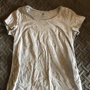 H&M Maternity T-shirt